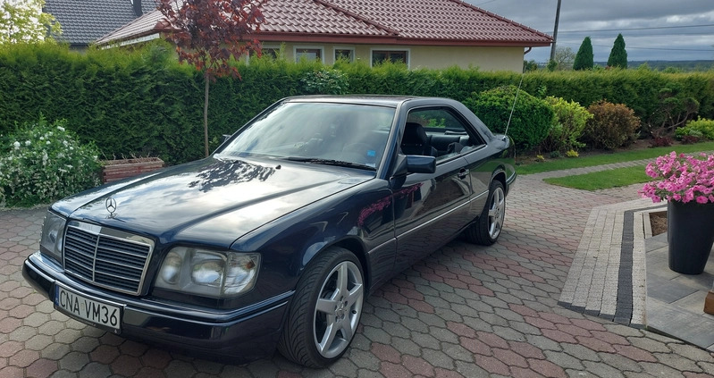 Mercedes-Benz Klasa E cena 36900 przebieg: 247204, rok produkcji 1996 z Puck małe 121